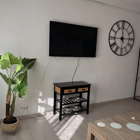 Apartment El Hangar *