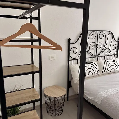 El Hangar Apartment *