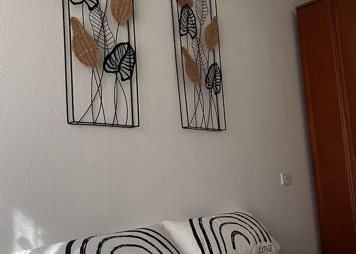 El Hangar Apartman Burgo